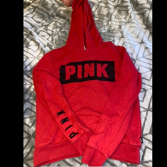 Pink pull over - Picture 1 of 3